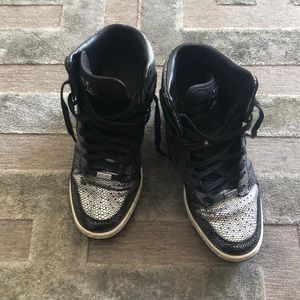 NEW  YORK NIKE WEDGES SNEAKERS